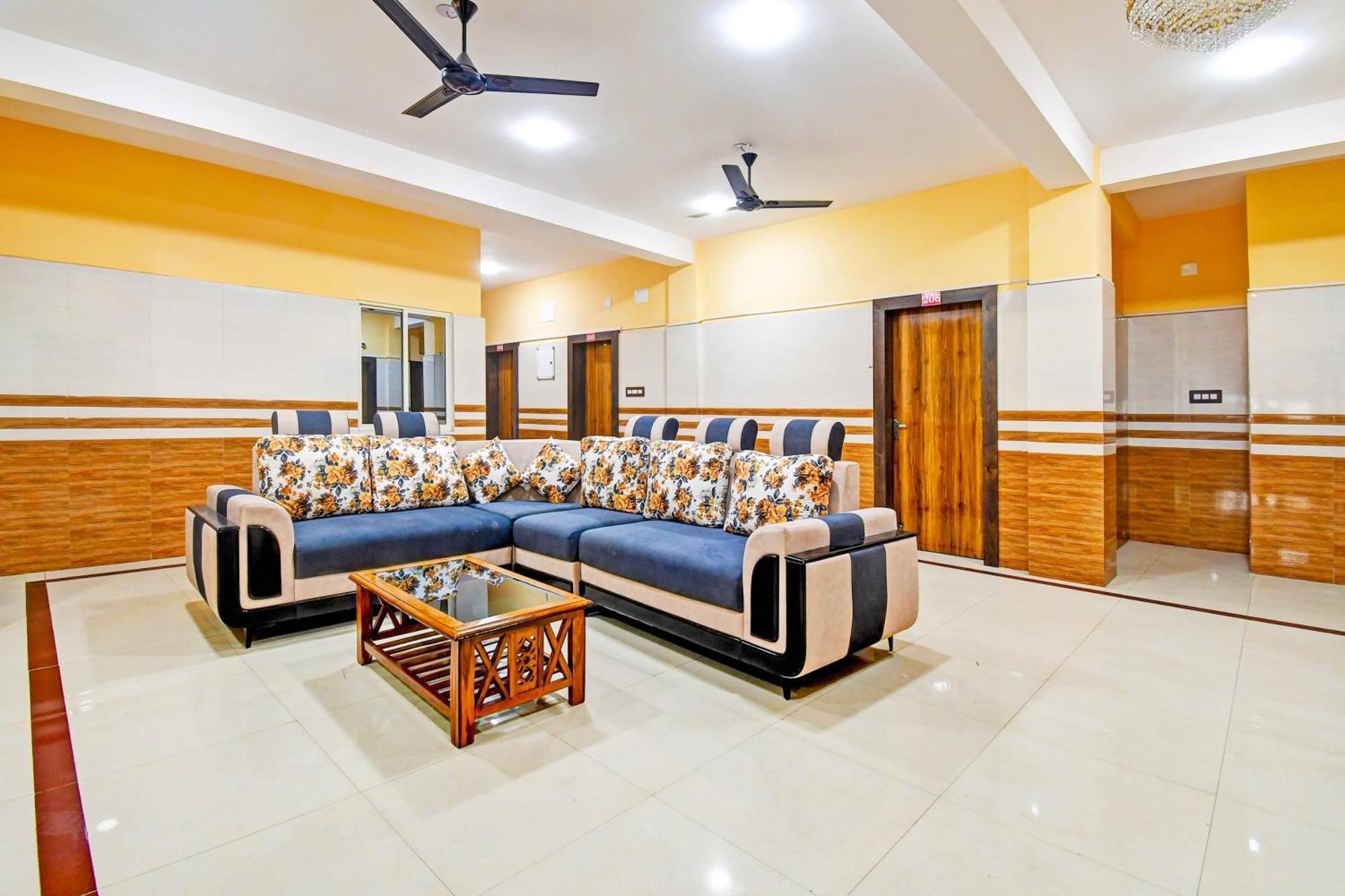 Hotel O Maa Bhubaneswari Hotel Exterior foto